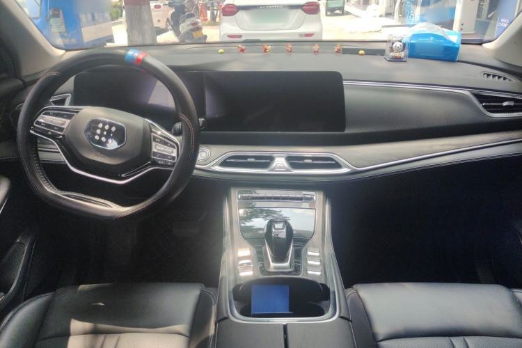 Used Landian E5 2023 1.5L DE-i 100KM Comfort Edition 7-Seater Center Console