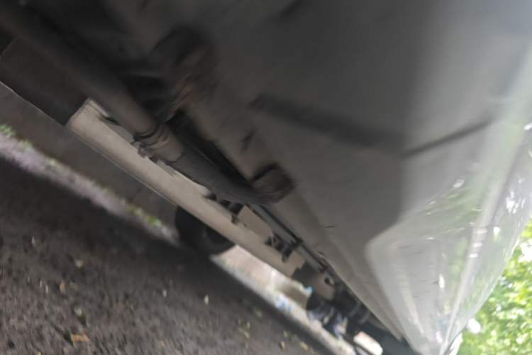 Used Landian E5 2023 1.5L DE-i 100KM Zhenxiang Edition 5-seater Chassis Front Left