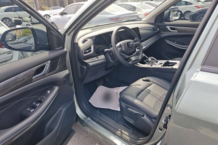 Used Landian E5 2023 1.5L DE-i 100KM Comfort Edition 7-Seater Driver Seat
