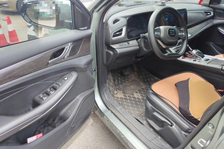 Used Landian E5 2023 1.5L DE-i 100KM Comfort Edition 7-Seater Driver Seat