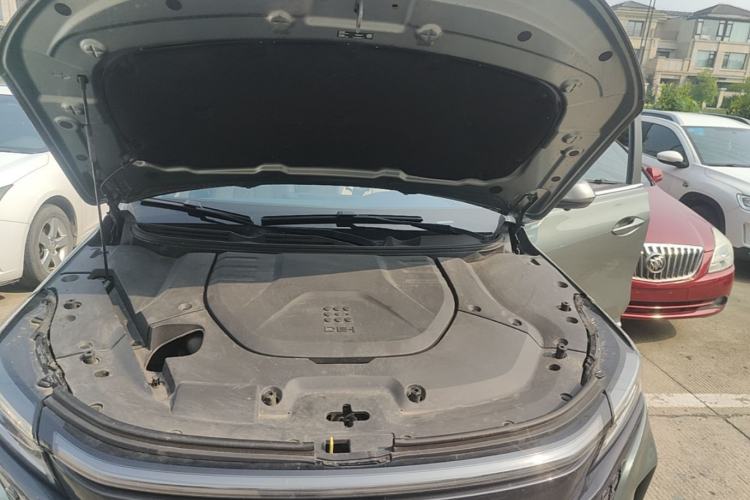 Used Landian E5 2023 1.5L DE-i 100KM Zhenxiang Edition 7-Seater Engine Bay