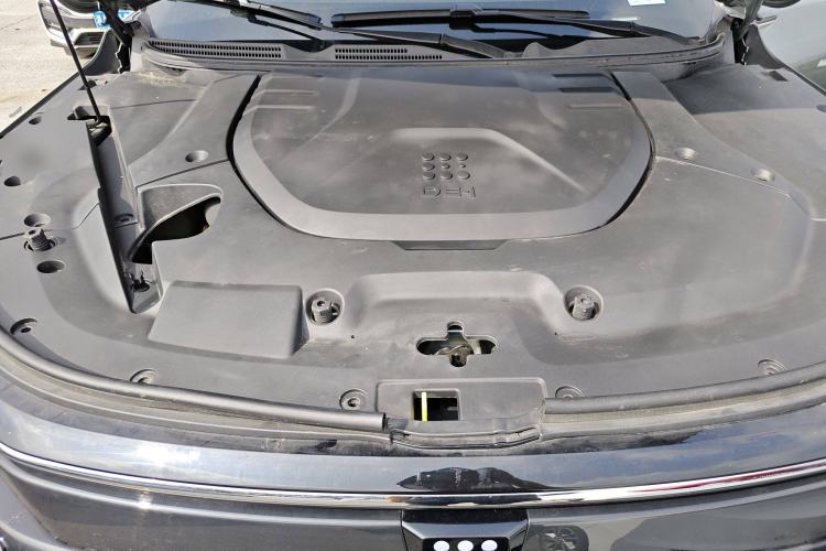 Used Landian E5 2023 1.5L DE-i 100KM Comfort Edition 7-Seater Engine Bay