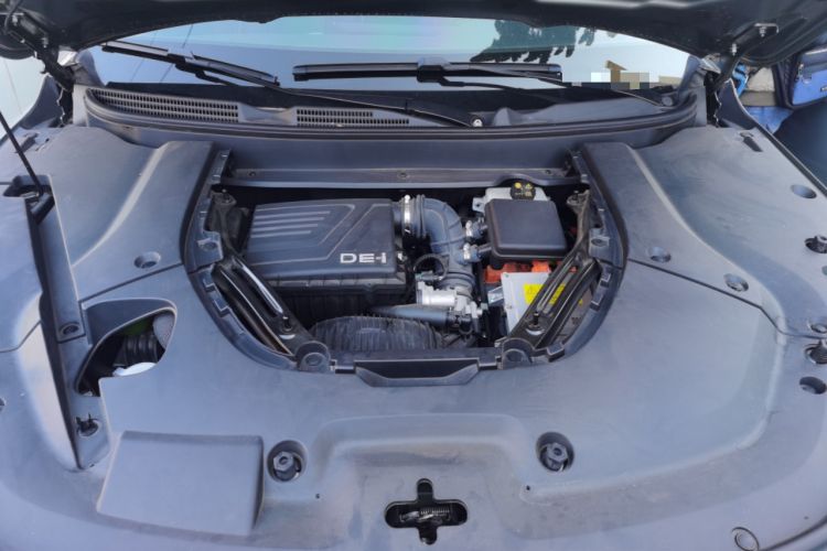 Used Landian E5 2023 1.5L DE-i 100KM Comfort Edition 7-Seater Engine Bay