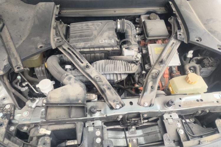 Used Landian E5 2023 1.5L DE-i 100KM Enjoyment Version 5 Seats Engine Bay