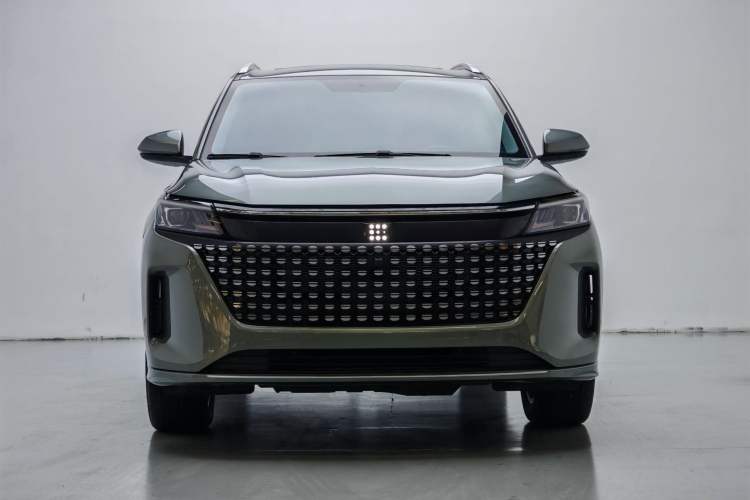 Used Landian E5 2023 1.5L DE-i 100KM Enjoyment Version 5 Seats Exterior 1