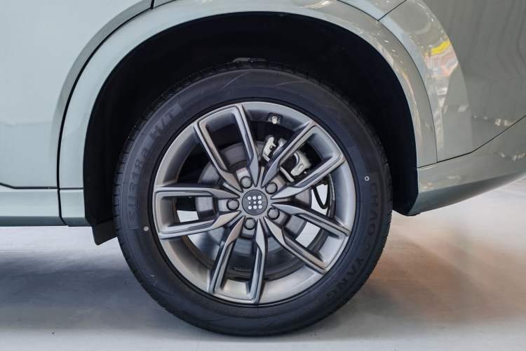 Used Landian E5 2023 1.5L DE-i 100KM Enjoyment Version 5 Seats Exterior 6