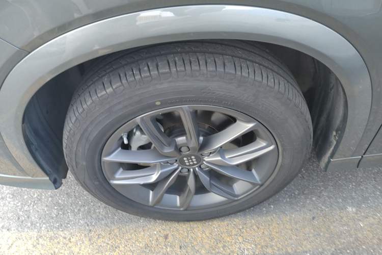 Used Landian E5 2023 1.5L DE-i 100KM Enjoyment Version 5 Seats Exterior 7