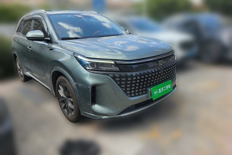 Used Landian E5 2023 1.5L DE-i 100KM Zhenxiang Edition 7-Seater Front Right 45 Deg
