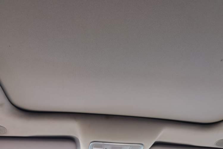 Used Landian E5 2023 1.5L DE-i 110KM Flagship 7-Seater Headliner