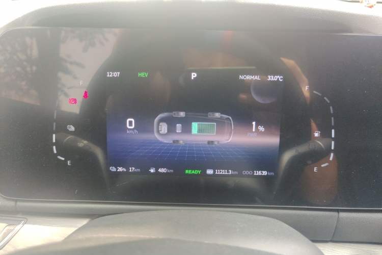 Used Landian E5 2023 1.5L DE-i 100KM Comfort Edition 7-Seater Instrument Cluster