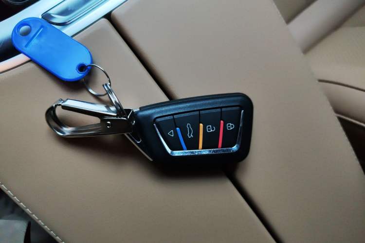 Used Landian E5 2023 1.5L DE-i 100KM Comfort Edition 7-Seater Interior 1
