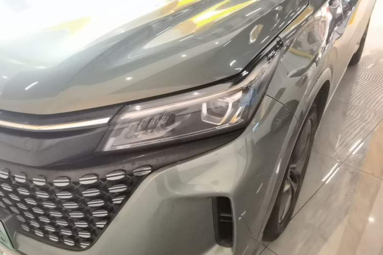 Used Landian E5 2023 1.5L DE-i 100KM Enjoyment Version 5 Seats Left Front Headlight