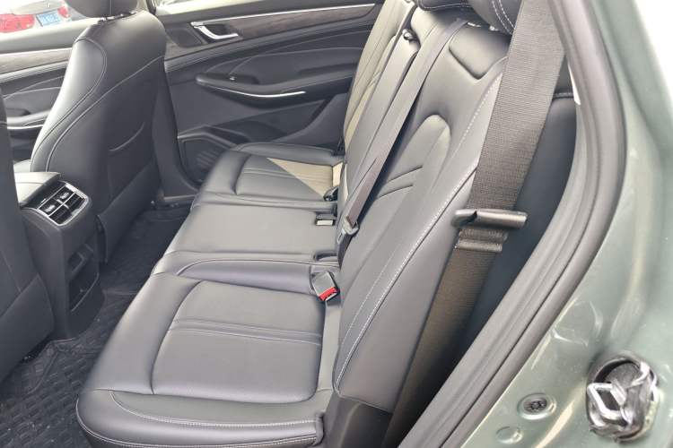 Used Landian E5 2023 1.5L DE-i 100KM Comfort Edition 7-Seater Left Rear Seat