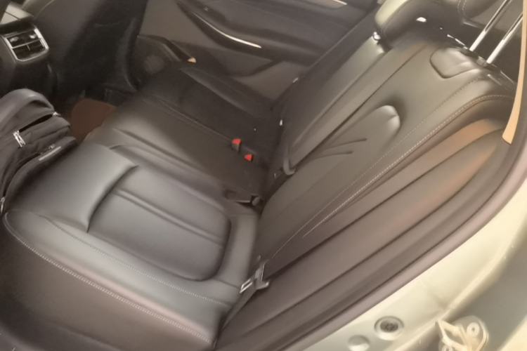 Used Landian E5 2023 1.5L DE-i 100KM Enjoyment Version 5 Seats Left Rear Seat