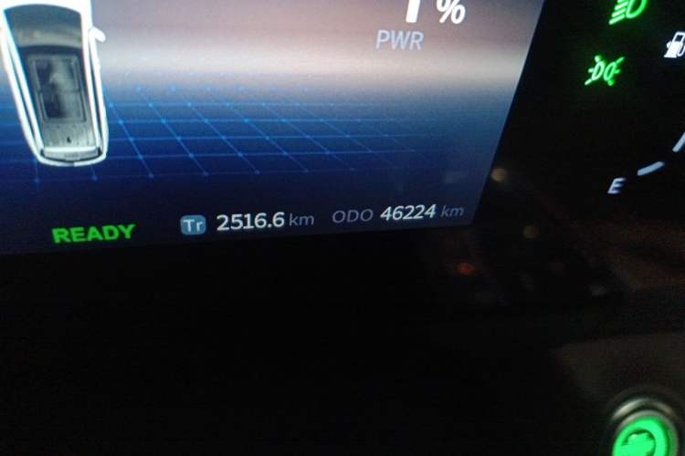 Used Landian E5 2023 1.5L DE-i 110KM Flagship 7-Seater Odometer Close Up
