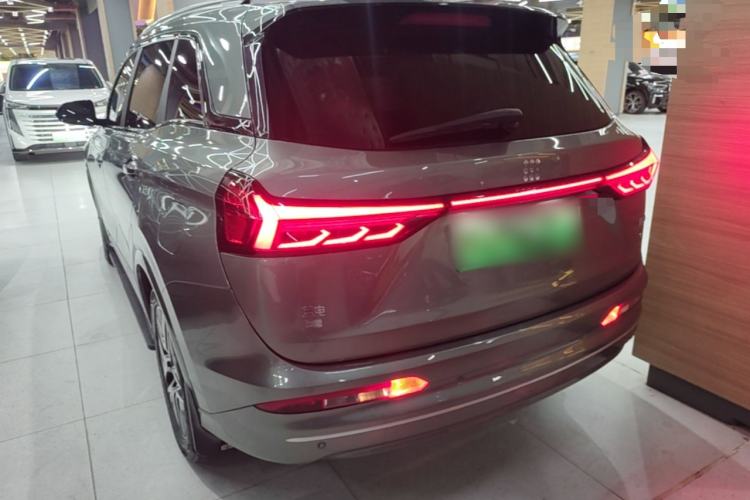 Used Landian E5 2023 1.5L DE-i 100KM Zhenxiang Edition 7-Seater Rear Left 45 Deg