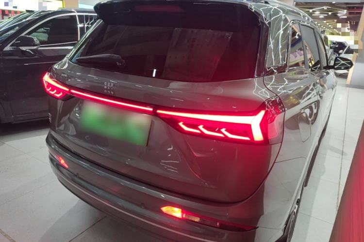 Used Landian E5 2023 1.5L DE-i 100KM Zhenxiang Edition 7-Seater Rear Right 45 Deg