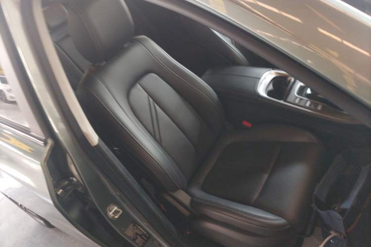 Used Landian E5 2023 1.5L DE-i 100KM Enjoyment Version 5 Seats Right Front Seat