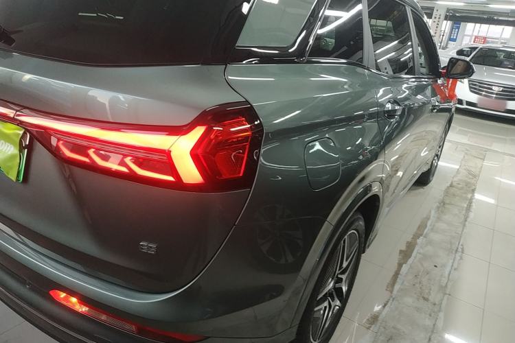 Used Landian E5 2023 1.5L DE-i 100KM Zhenxiang Edition 7-Seater Right Rear Taillight
