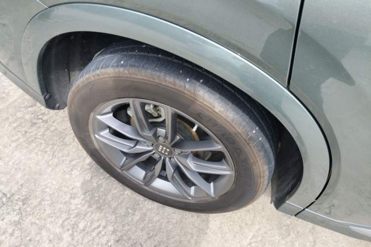 Used Landian E5 2023 1.5L DE-i 100KM Enjoyment Version 5 Seats Right Rear Wheel Hub