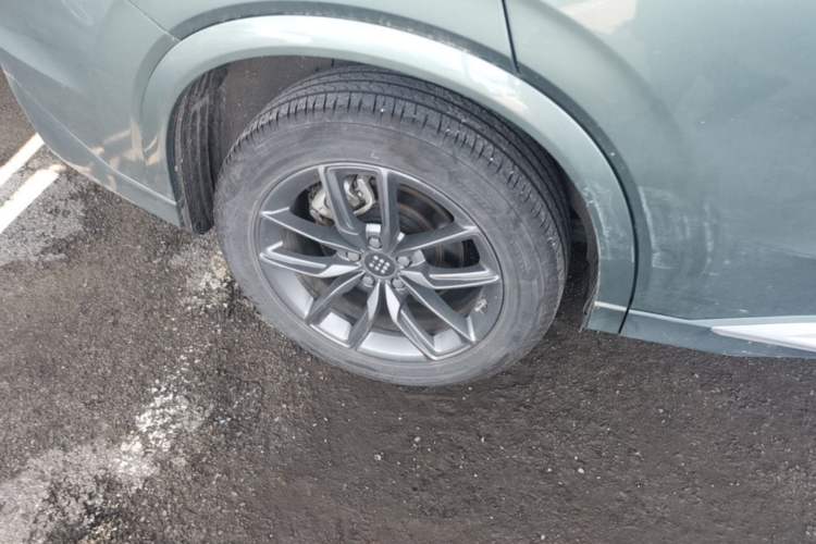 Used Landian E5 2023 1.5L DE-i 100KM Comfort Edition 7-Seater Right Rear Wheel Hub