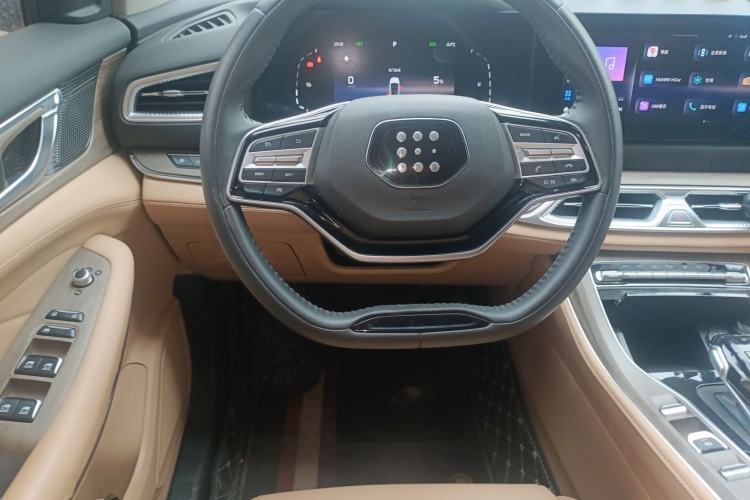 Used Landian E5 2023 1.5L DE-i 110KM Flagship 7-Seater Steering Wheel