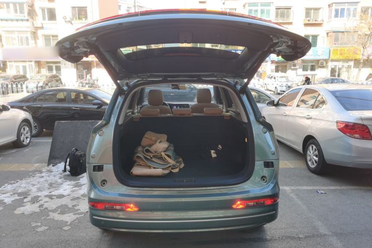 Used Landian E5 2023 1.5L DE-i 110 km Flagship Model 5 Seats Trunk