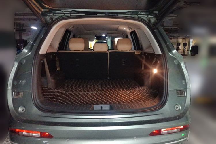 Used Landian E5 2023 1.5L DE-i 110KM Flagship 7-Seater Trunk