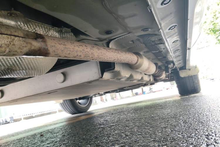 Used Landian E5 2023 1.5L DE-i 110KM Flagship 7-Seater Chassis Rear Right