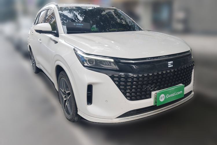 Used Landian E5 2023 1.5L DE-i 110KM Flagship 7-Seater Front Right 45 Deg