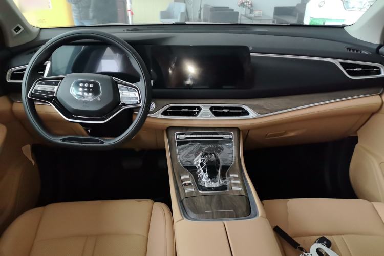 Used Landian E5 2023 1.5L DE-i 100KM Zhenxiang Edition 7-Seater Center Console