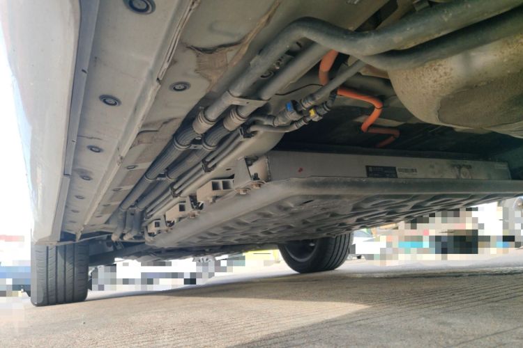 Used Landian E5 2023 1.5L DE-i 100KM Zhenxiang Edition 7-Seater Chassis Rear Left