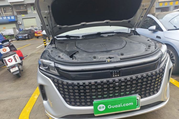 Used Landian E5 2023 1.5L DE-i 100KM Zhenxiang Edition 5-seater Engine Bay Right