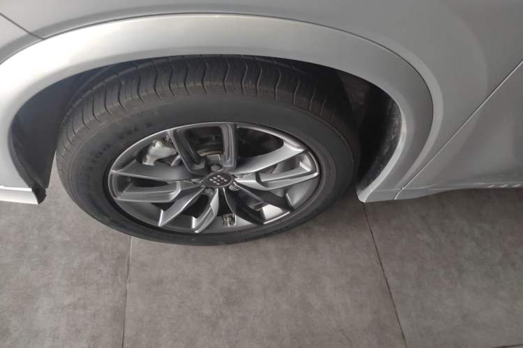 Used Landian E5 2023 1.5L DE-i 100KM Comfort Edition 7-Seater Exterior 7
