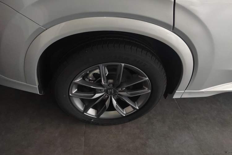 Used Landian E5 2023 1.5L DE-i 100KM Comfort Edition 7-Seater Exterior 8