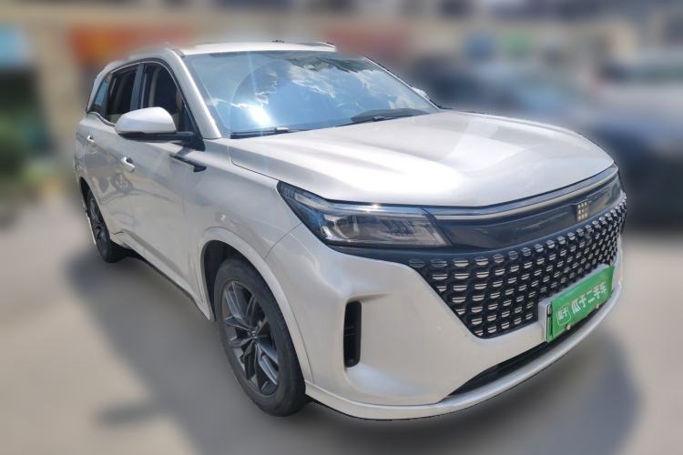 Used Landian E5 2023 1.5L DE-i 100KM Enjoyment Version 5 Seats Front Right 45 Deg