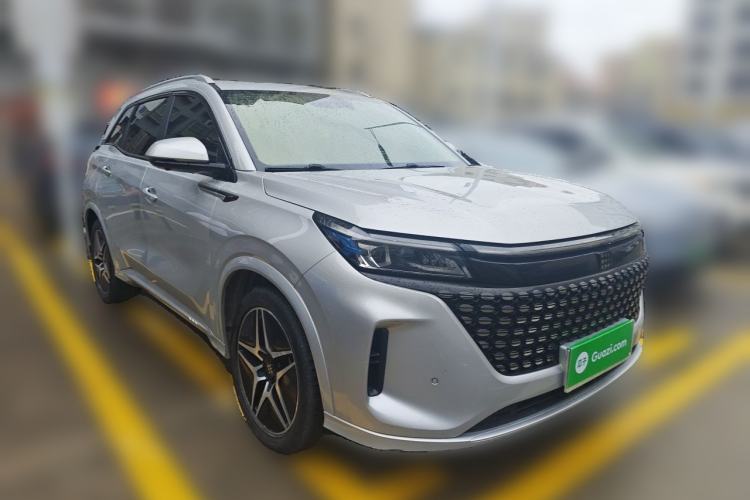 Used Landian E5 2023 1.5L DE-i 100KM Zhenxiang Edition 5-seater Front Right 45 Deg