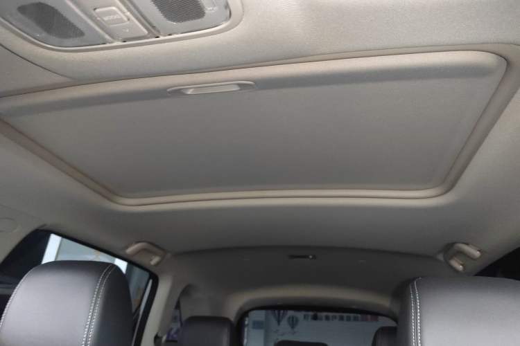 Used Landian E5 2023 1.5L DE-i 100KM Comfort Edition 7-Seater Headliner