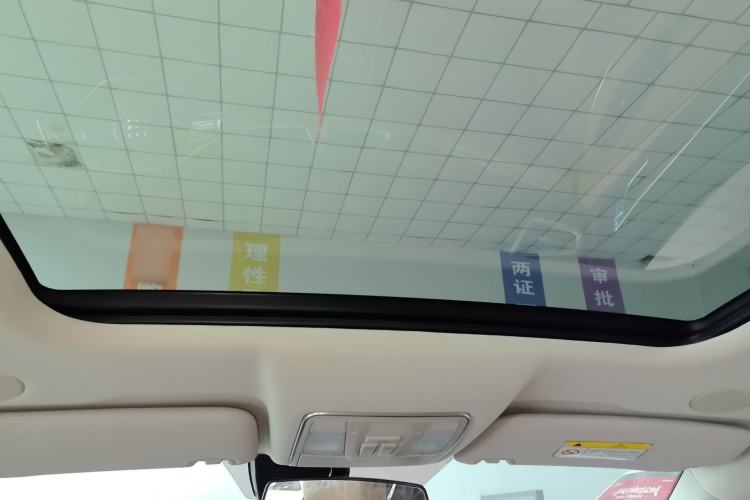 Used Landian E5 2023 1.5L DE-i 100KM Zhenxiang Edition 7-Seater Headliner