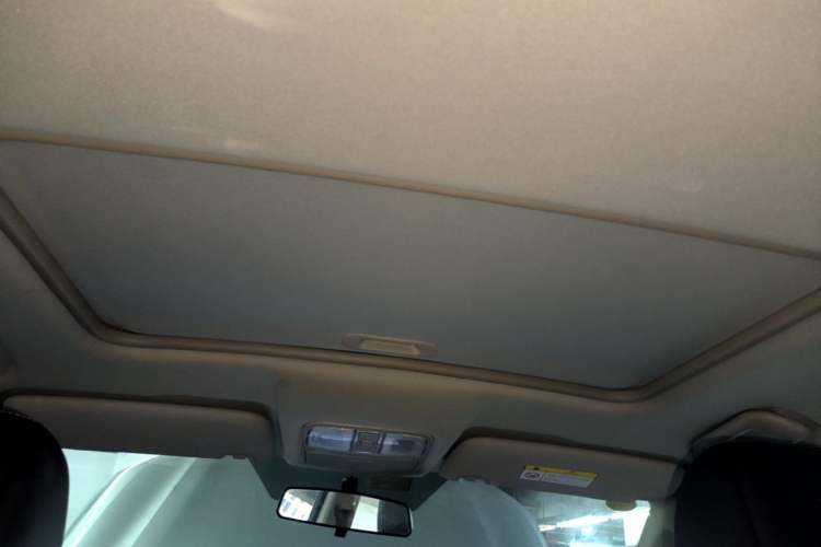 Used Landian E5 2023 1.5L DE-i 100KM Comfort Edition 7-Seater Headliner
