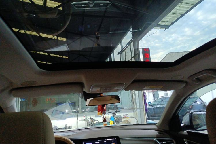 Used Landian E5 2023 1.5L DE-i 100KM Zhenxiang Edition 7-Seater Headliner