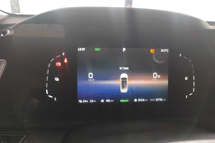 Used Landian E5 2023 1.5L DE-i 100KM Comfort Edition 7-Seater Instrument Cluster