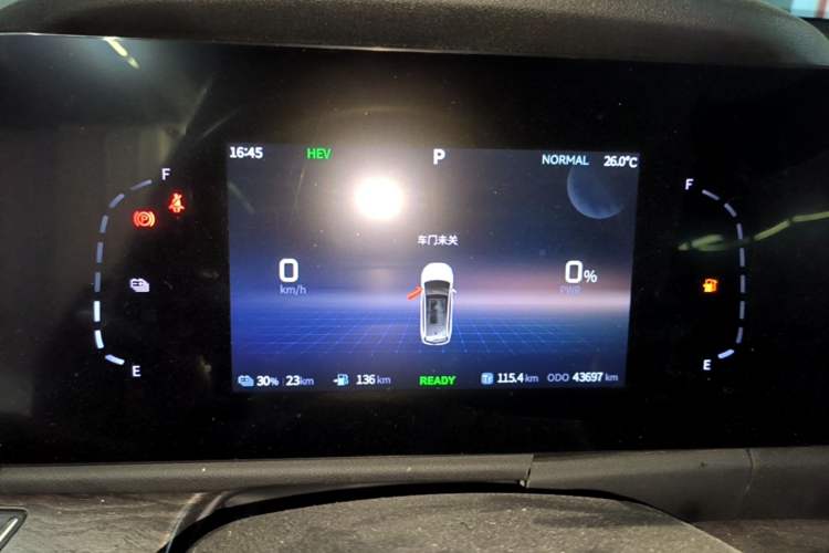 Used Landian E5 2023 1.5L DE-i 100KM Comfort Edition 7-Seater Instrument Cluster