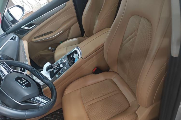 Used Landian E5 2023 1.5L DE-i 100KM Zhenxiang Edition 7-Seater Left Front Seat