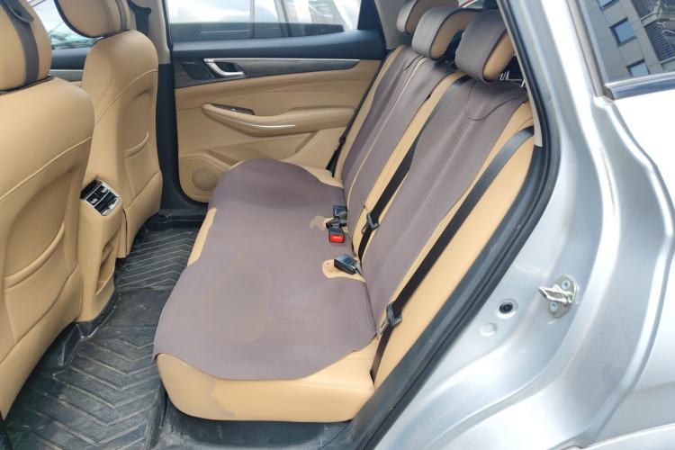 Used Landian E5 2023 1.5L DE-i 100KM Enjoyment Version 5 Seats Left Rear Seat