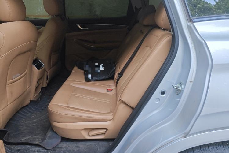 Used Landian E5 2023 1.5L DE-i 100KM Comfort Edition 7-Seater Left Rear Seat