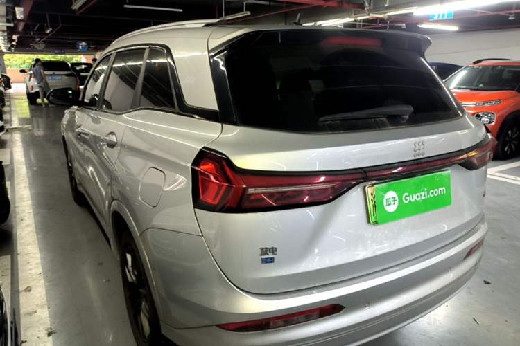 Used Landian E5 2023 1.5L DE-i 100KM Comfort Edition 7-Seater Rear Left 45 Deg