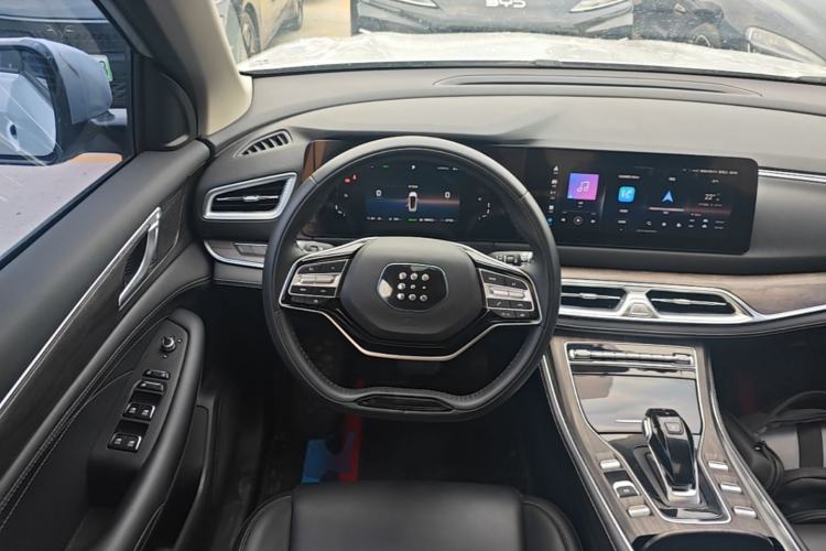 Used Landian E5 2023 1.5L DE-i 100KM Enjoyment Version 5 Seats Steering Wheel