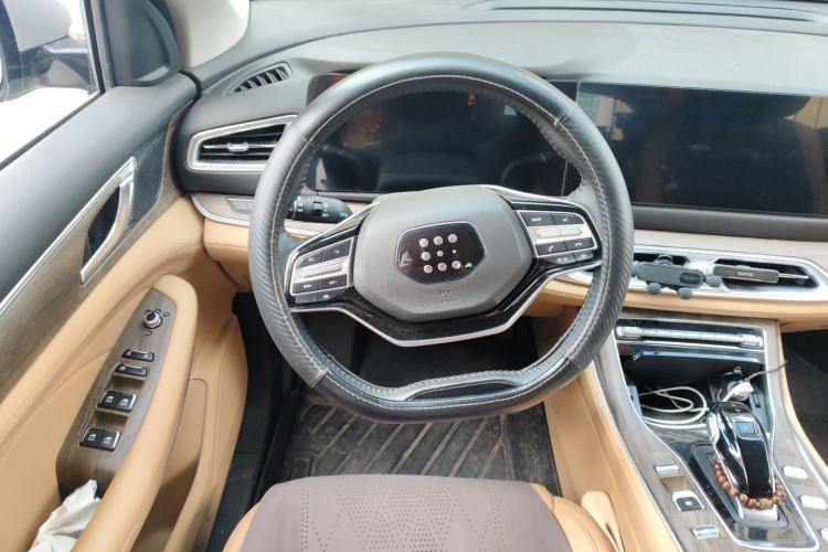 Used Landian E5 2023 1.5L DE-i 100KM Enjoyment Version 5 Seats Steering Wheel