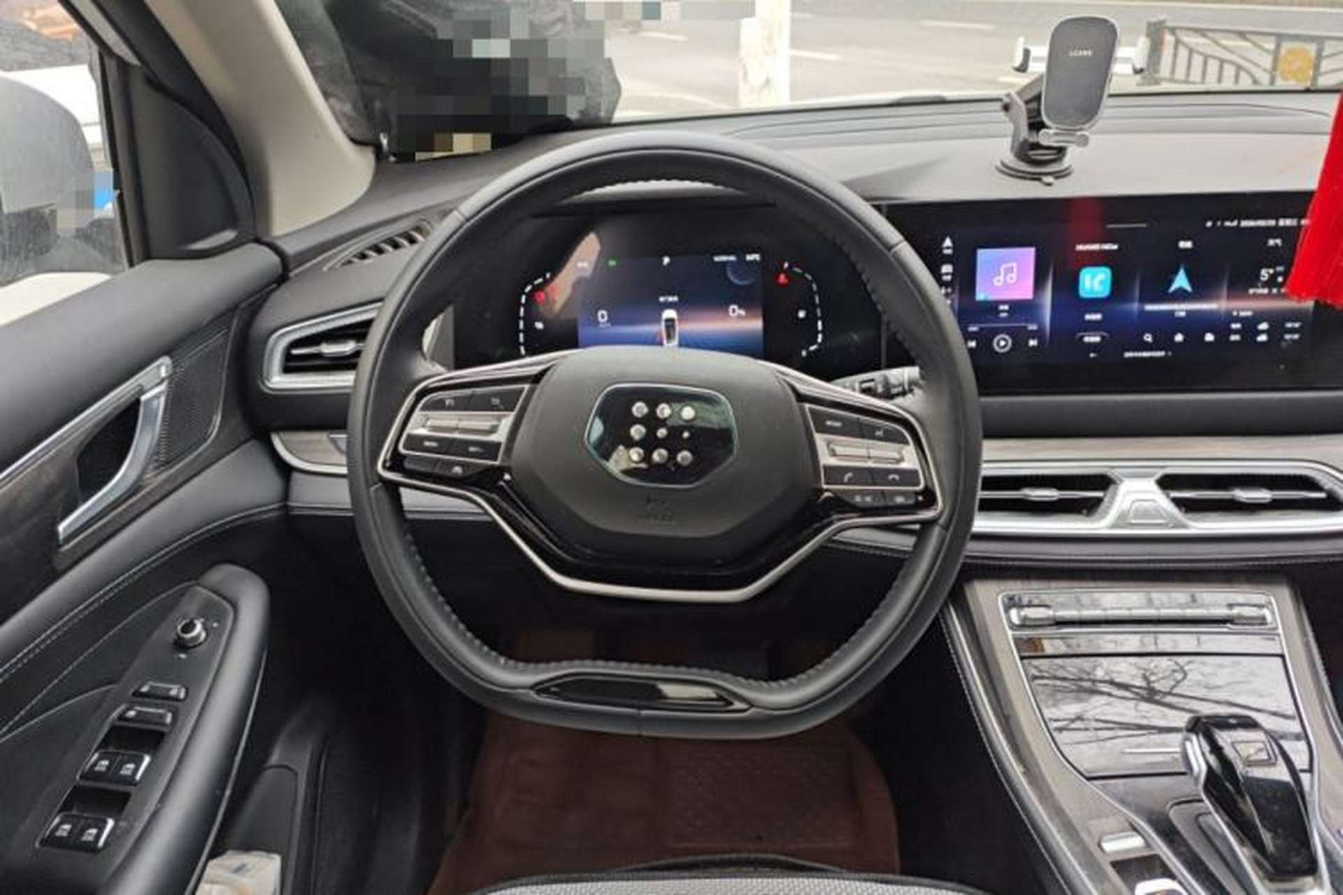 Used Landian E5 2023 1.5L DE-i 100KM Enjoyment Version 5 Seats Steering Wheel